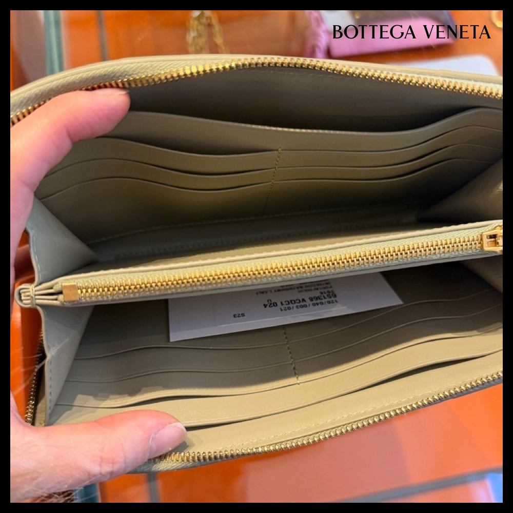 【BOTTEGA VENETA】Intreccio Nappa Leather LongWallet