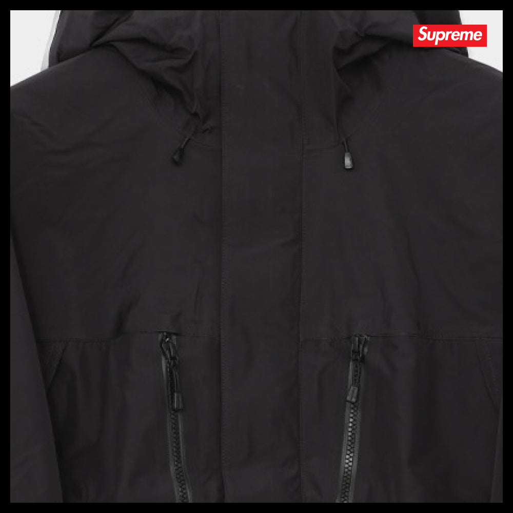 【100%正規品保証 Supreme】 Taped Seam Shell Hooded Jacket