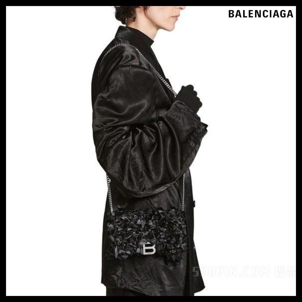 【BALENCIAGA】Hourglass Satin Bow Chain Wallet