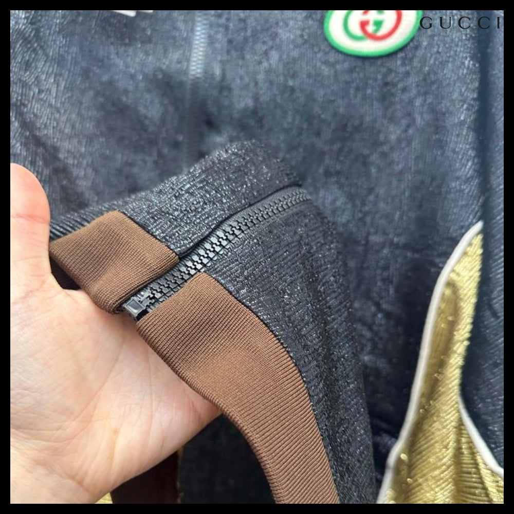 【GUCCI】Interlocking Patch Metallic Two-Tone Zip-Up Jacket