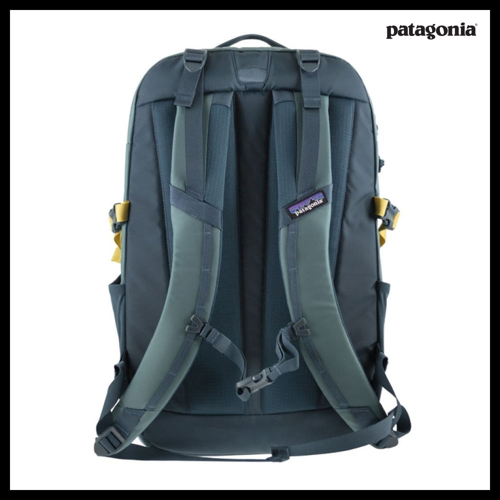 【patagonia】Refugio Day Backpack functional backpack