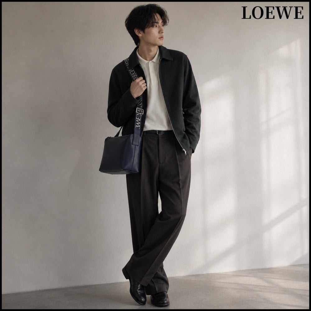 【LOEWE】Cubi Crossbody Bag