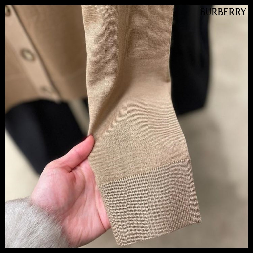【Burberry】TULIP V-Neck Wool Cardigan Camel