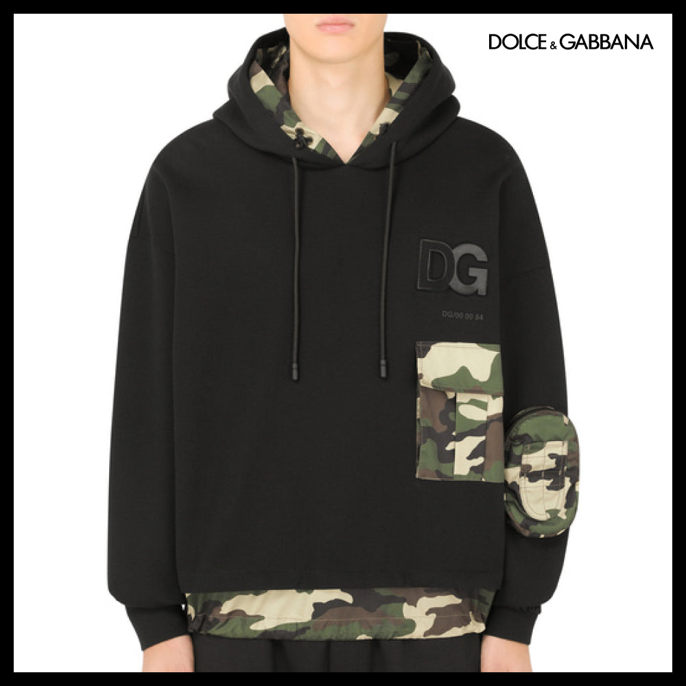 【Dolce & Gabbana】Hoodie with Camouflage-Print Details