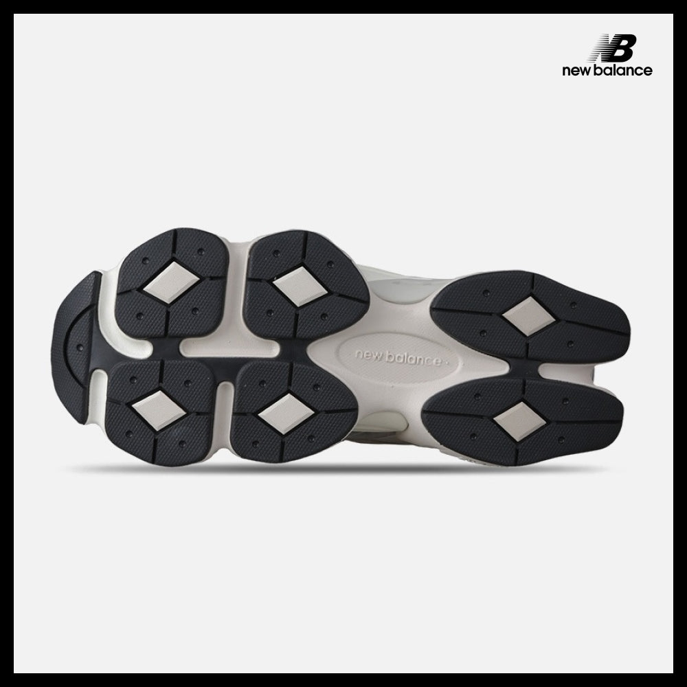 【New Balance】Grey Unisex Sneakers