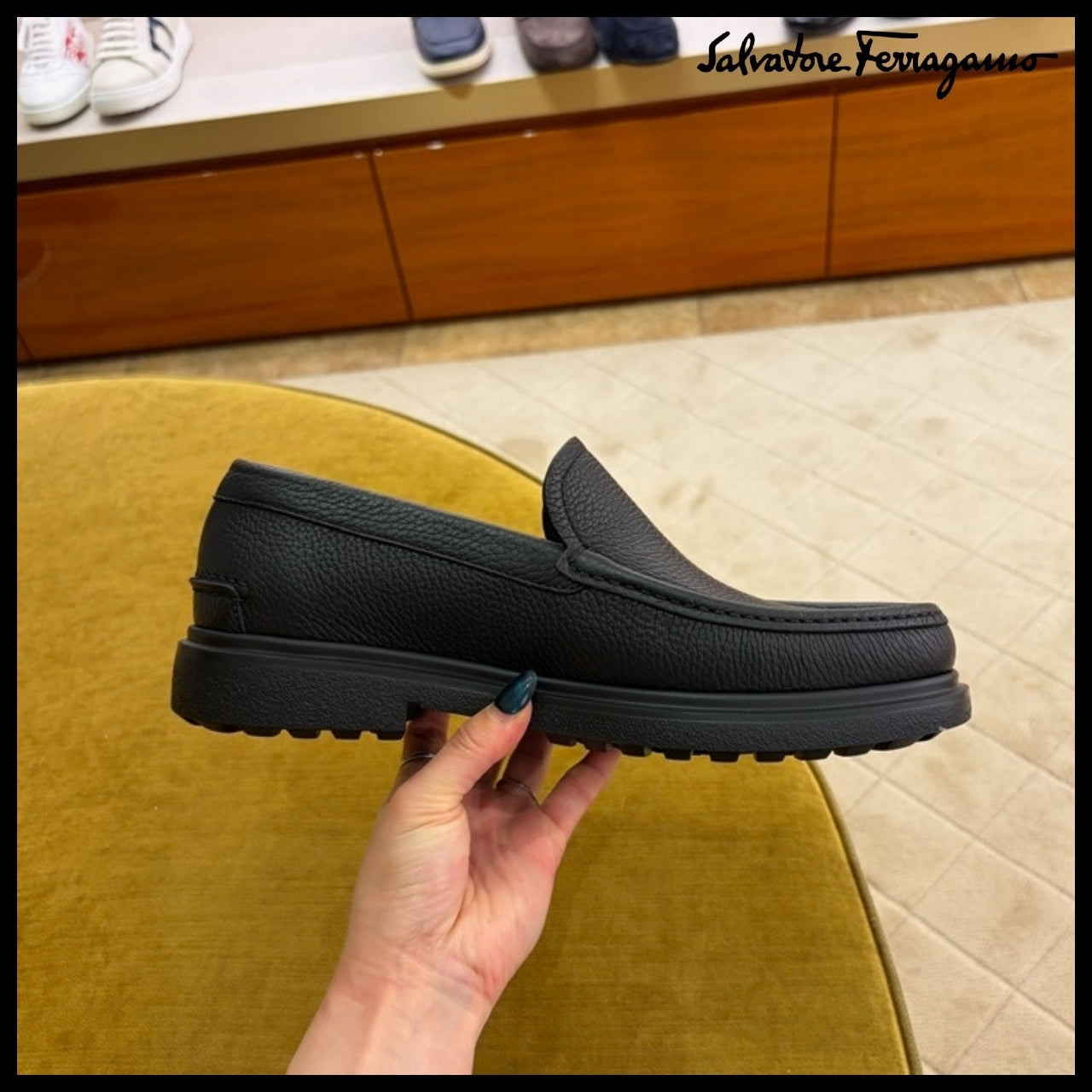 【FERRAGAMO】GENT GRAIN LEATHER LOAFERS BLACK