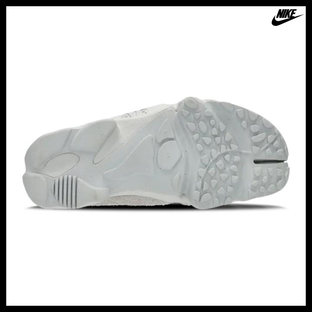 【NIKE】WMNS Air Rift Photon Dust