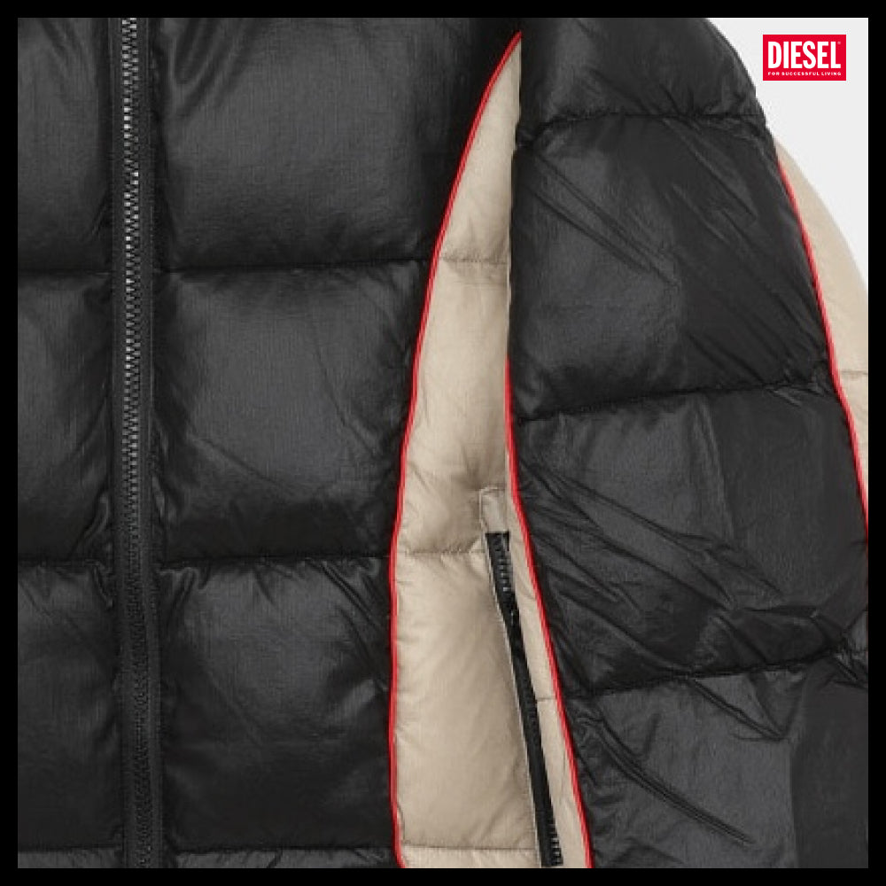 【DIESEL】Shiny ripstop hooded puffer jacket