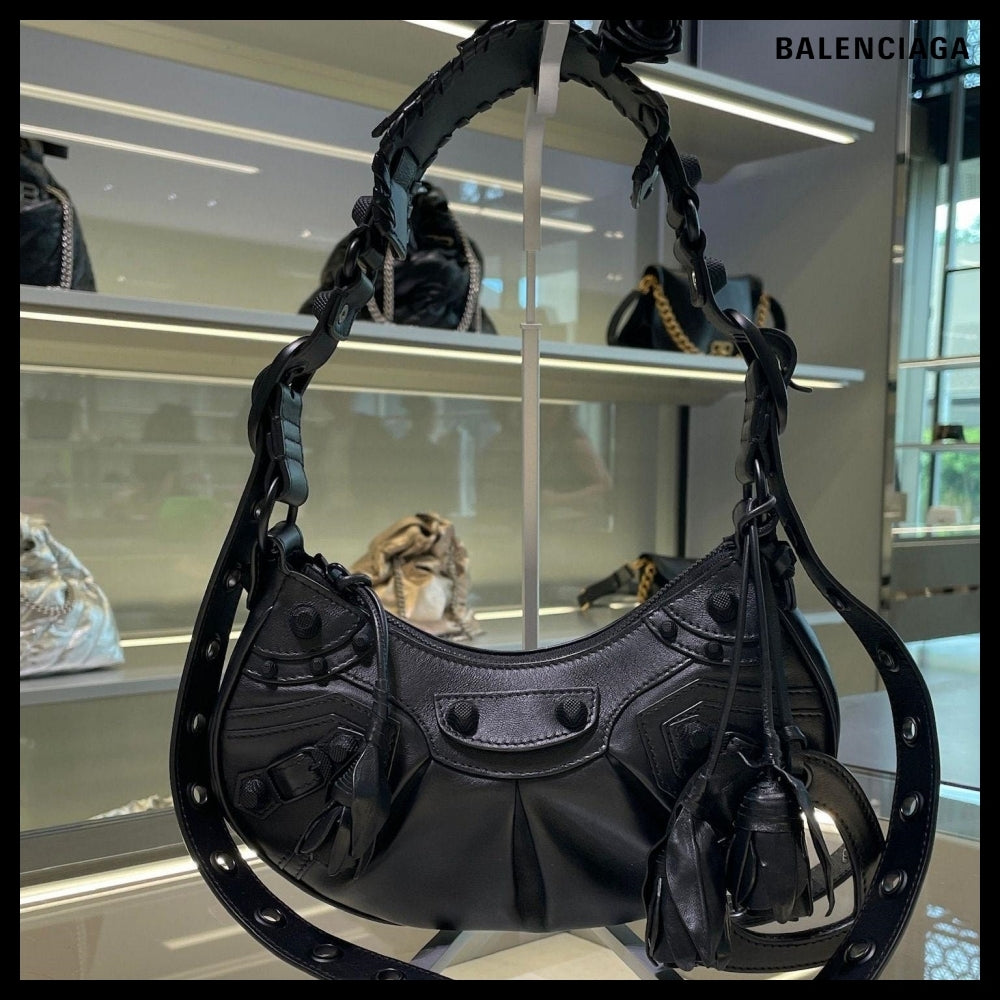【正規品】BALENCIAGA Lambskin Le Cagole Rose Detail XS Hobo
