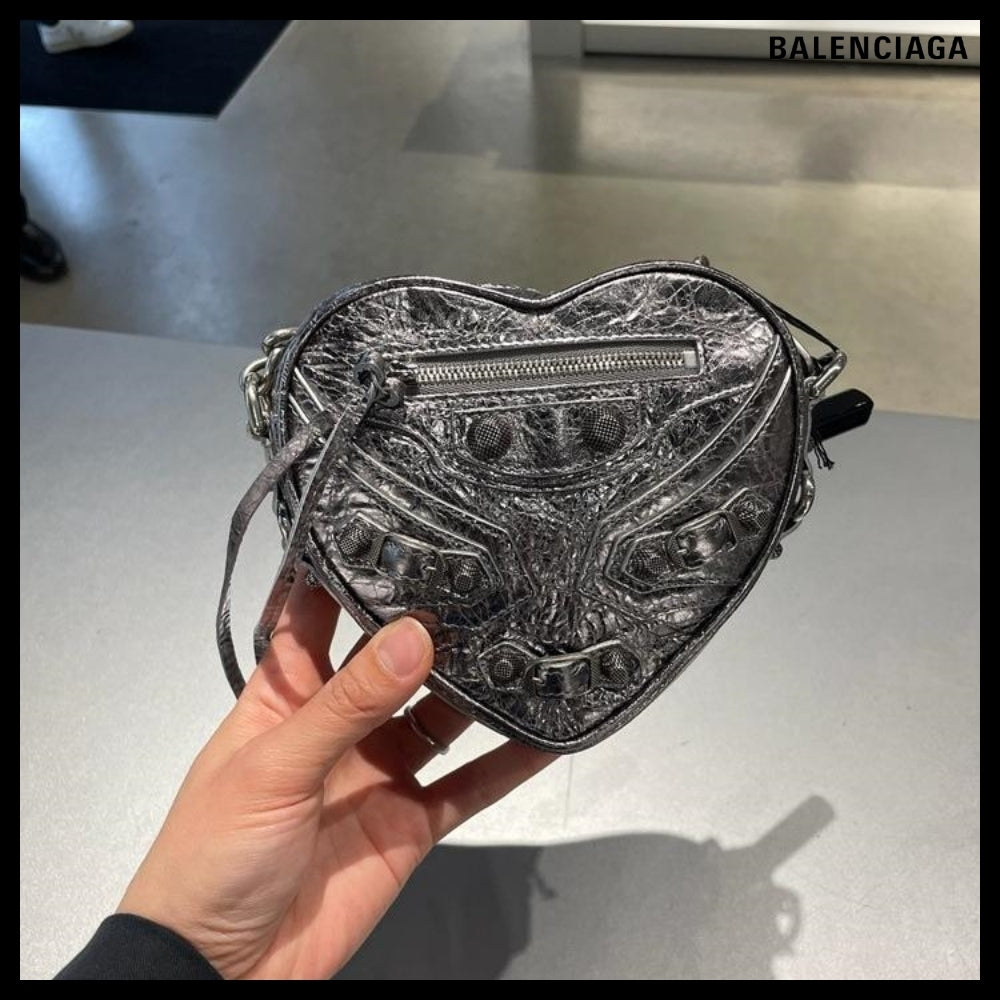 【BALENCIAGA】Metallic Lambskin Mini Heart Shoulder Bag