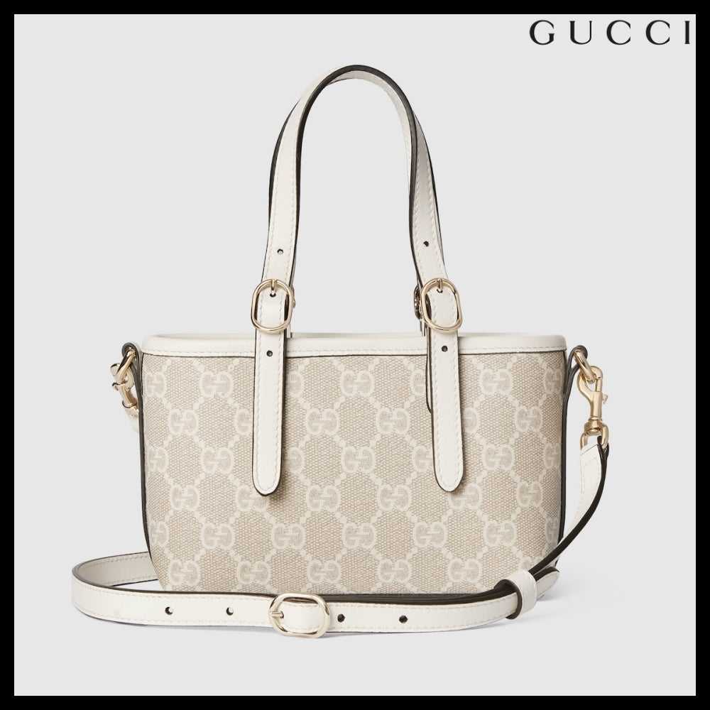 【GUCCI】GG Emblem Mini Bag