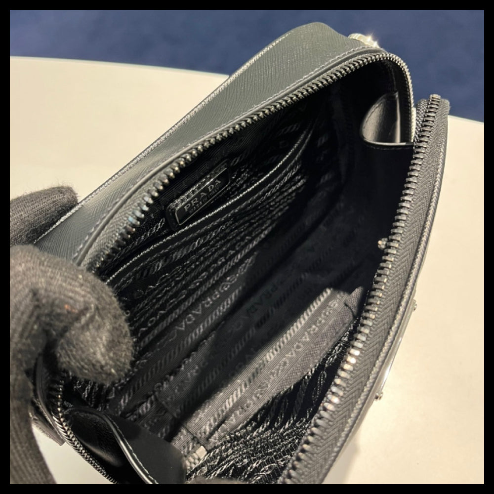 【PRADA】Triangle Logo Nylon Crossbody Bag nylon crossbody