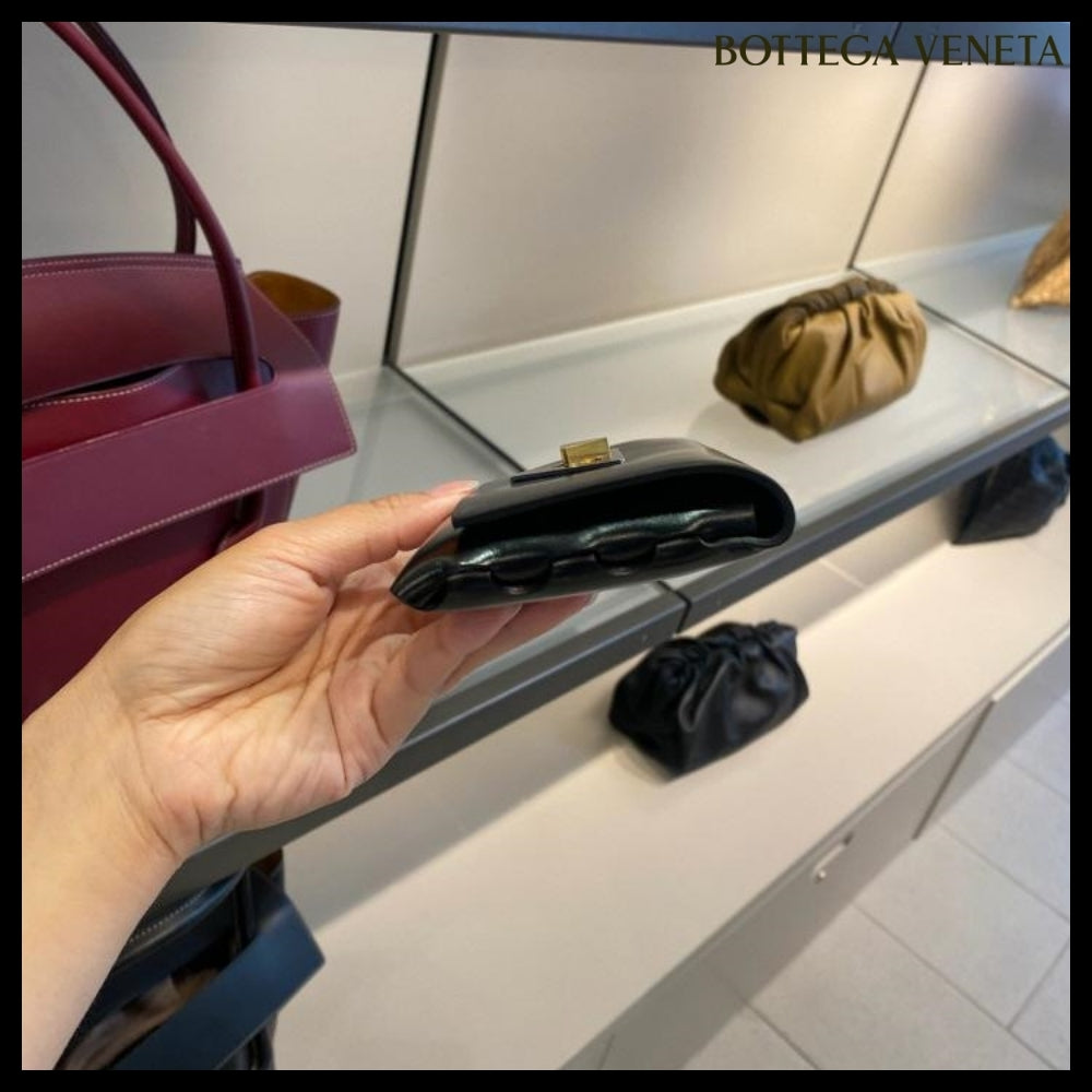 【BOTTEGA VENETA】スパッツォラート カーフ レザー カード 財布