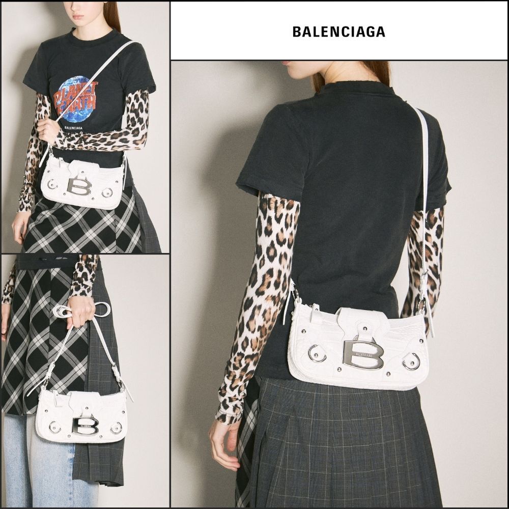 【BALENCIAGA】White Essex Small Shoulder Bag