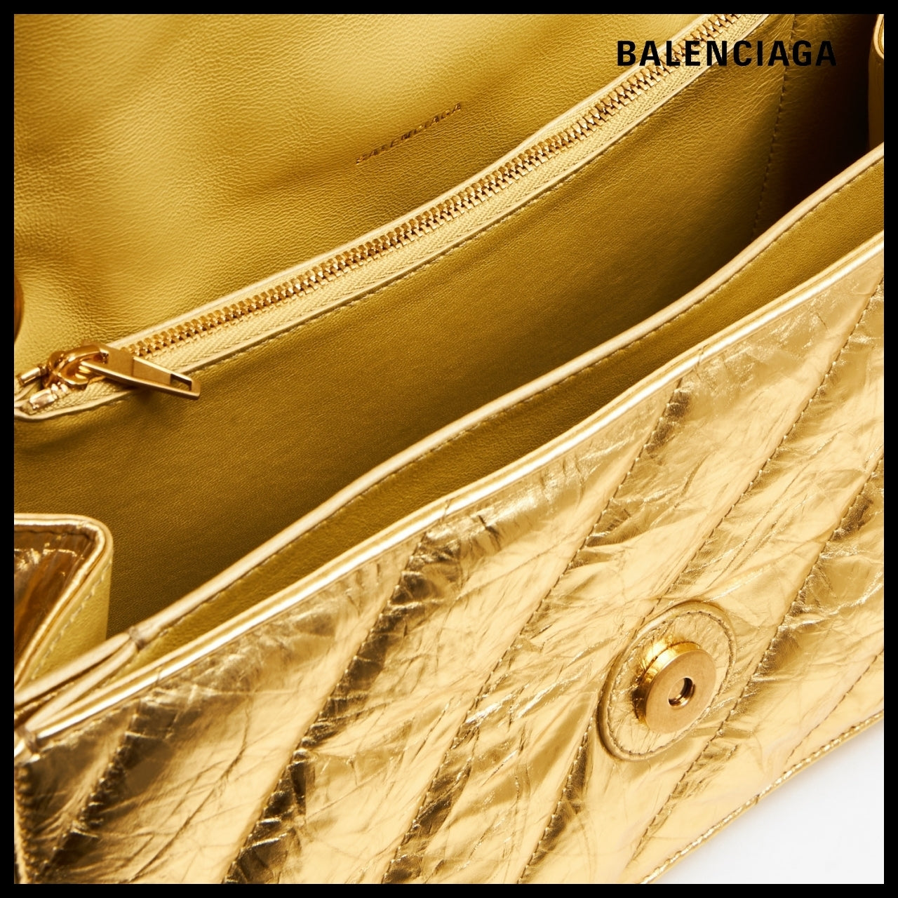 【BALENCIAGA】Crush Medium Chain Bag Metallized Quilted Gold