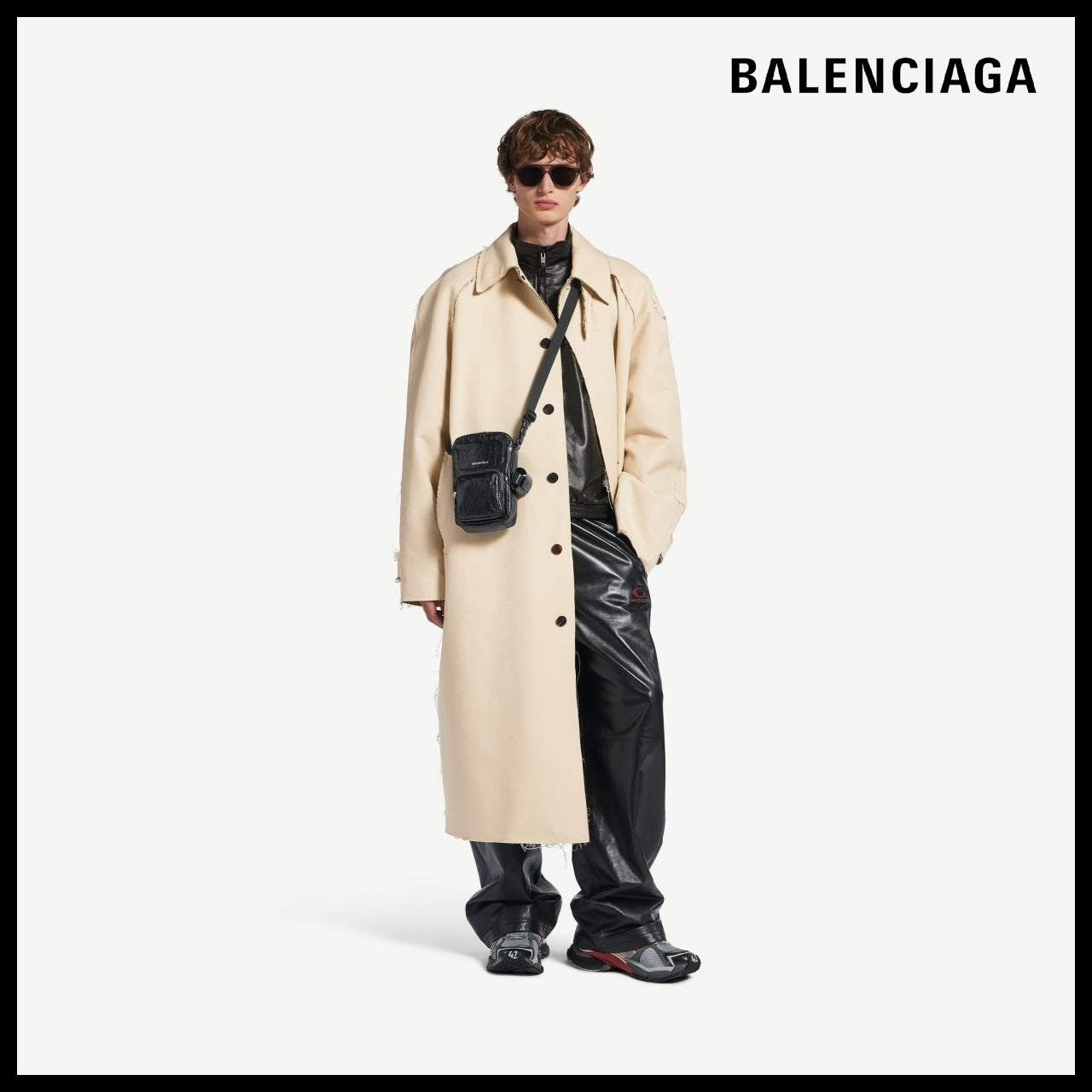【BALENCIAGA】Superbusy Vertical Crossbody Bag