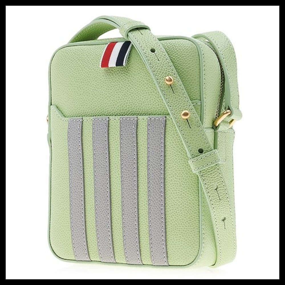 【THOM BROWNE】Men's Pebble Grain Madras Camera Bag